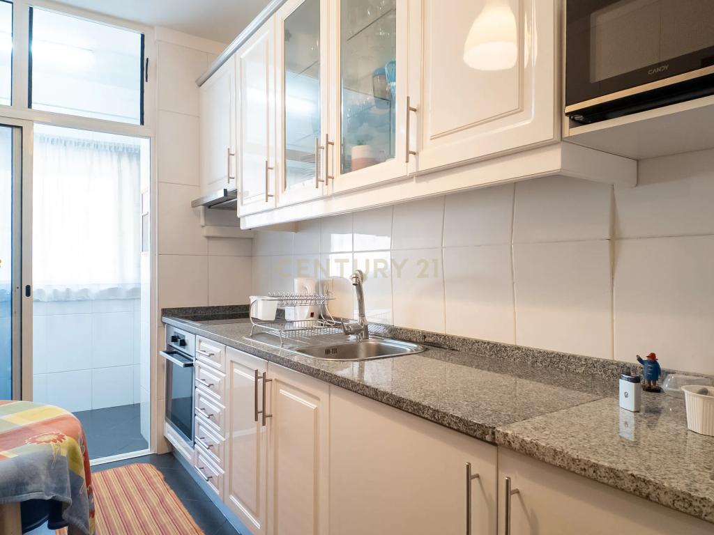 Apartamento T2+1 com terraço, Matosinhos - Image 5