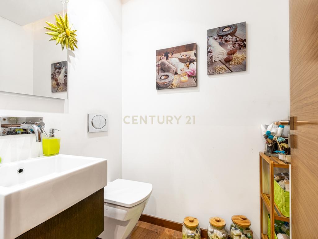 Apartamento T4 na prestigiada Urbanização Quinta do Infantado, Loures com Vista Panorâmica sobre as Lezírias - Image 14