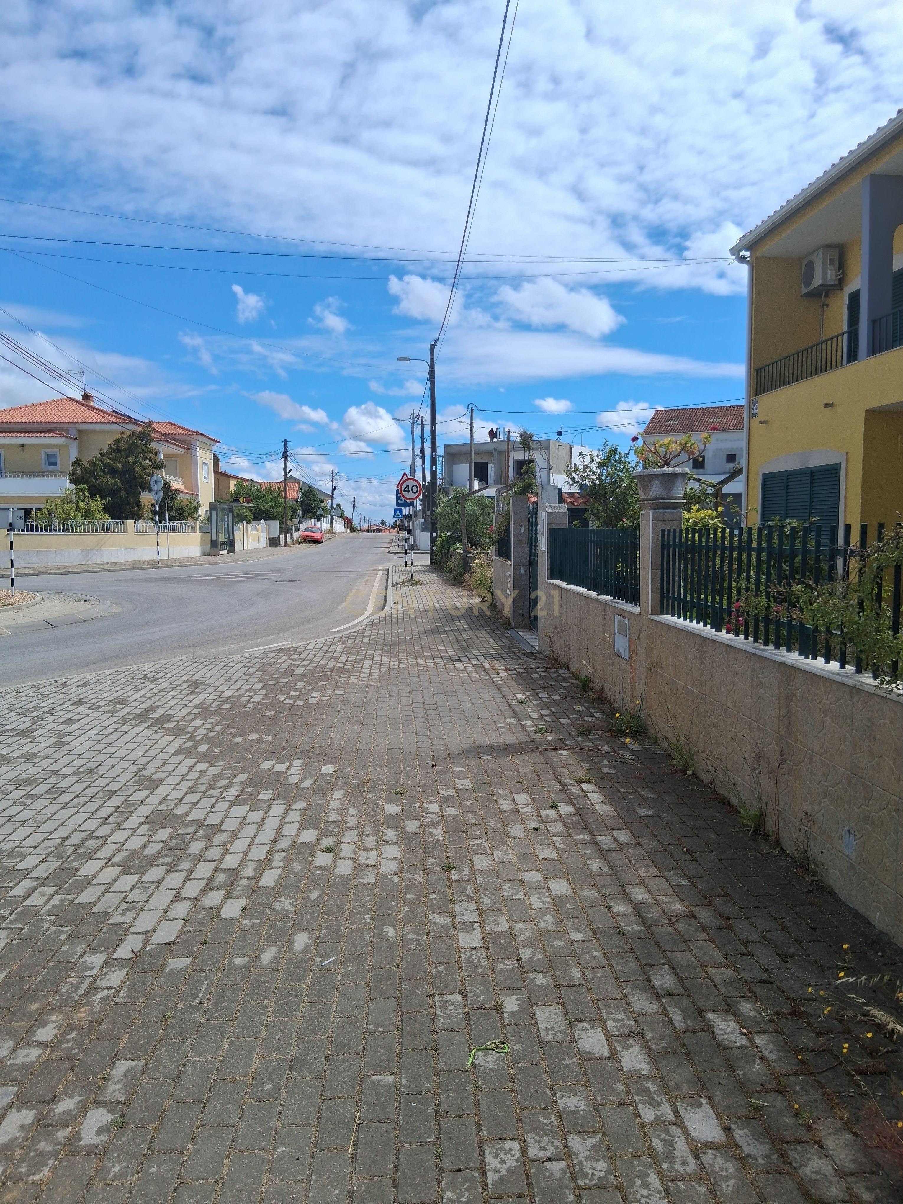 Fotografia 7 de Terreno urbano em gaveto na rua Fernão  Magalhães, Pinhal do General.