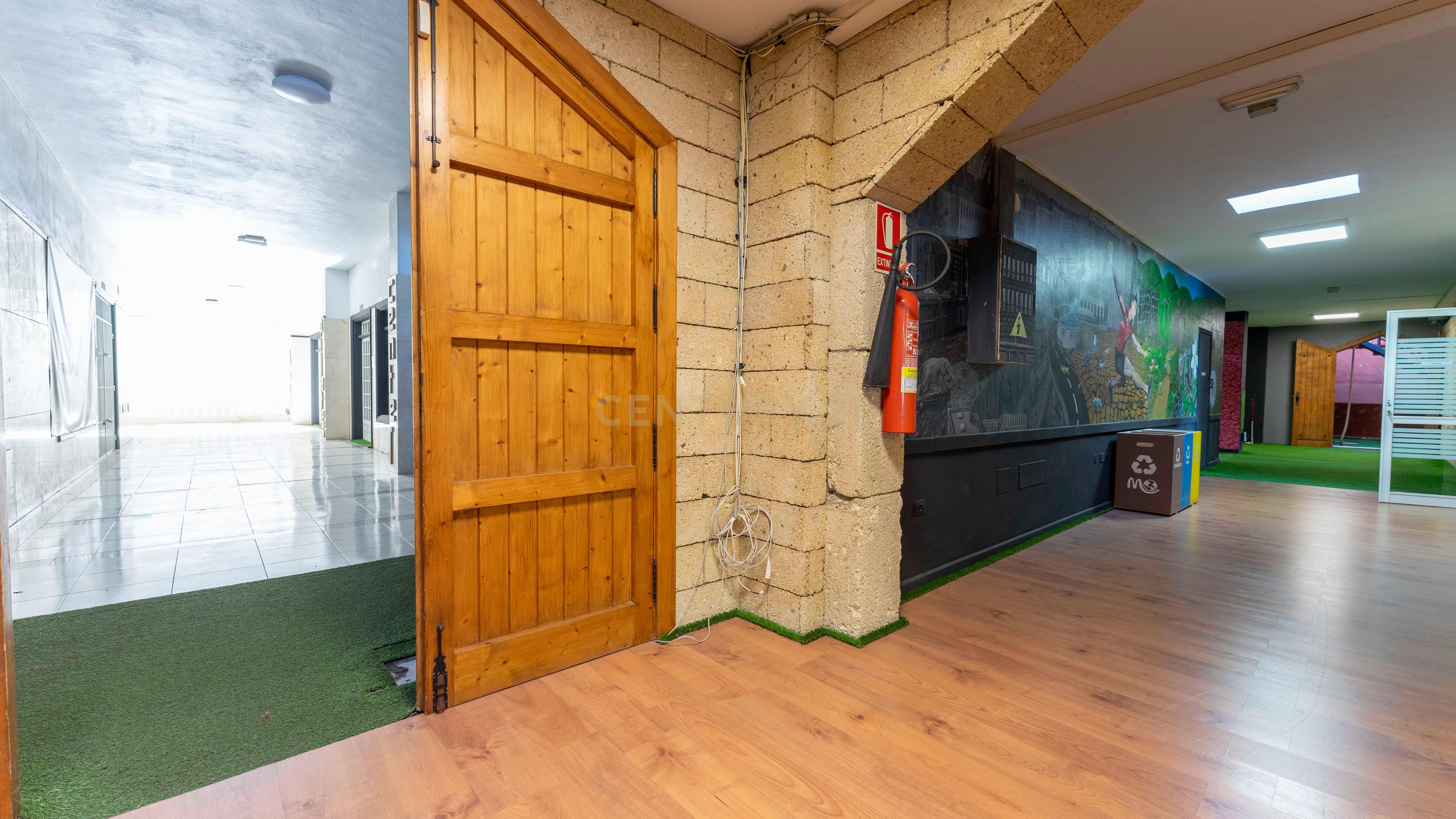 undefined - Image 40