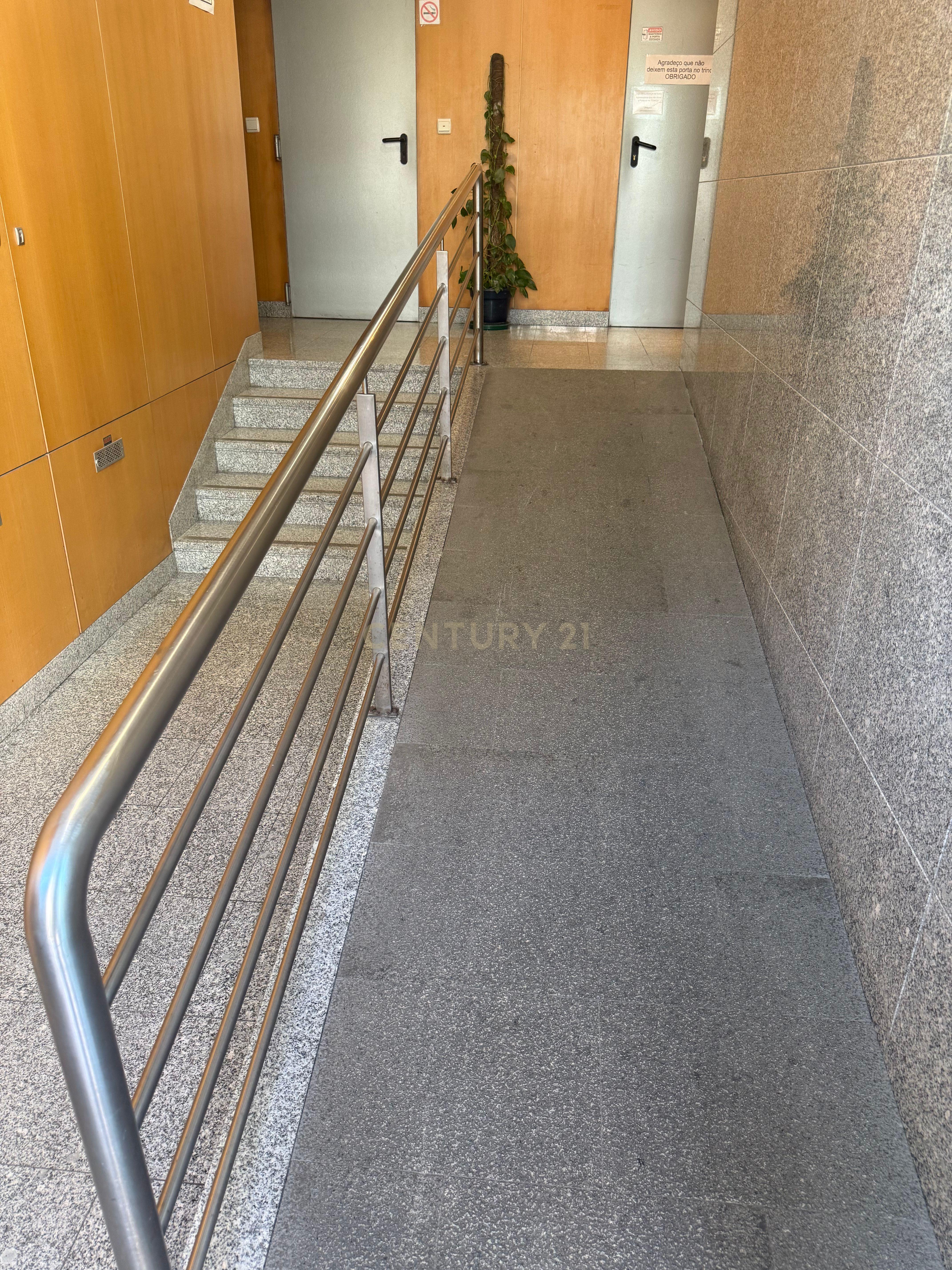 Apartamento T2 à venda em Águas Livres, Amadora — foto 13