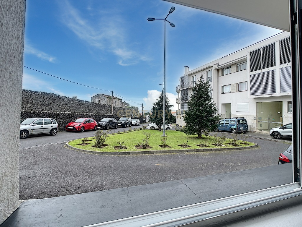 🏡 Apartamento T3 com Suíte e Ar Condicionado – Condomínio Privado Paim - Image 20