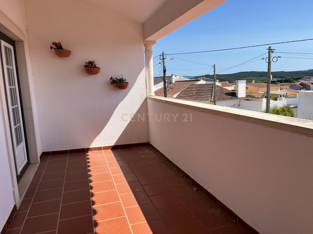 Moradia com 5 quartos em Vale Covo, Bombarral, com jardim, piscina, barbecue, adega e várias zonas de lazer - Image 82
