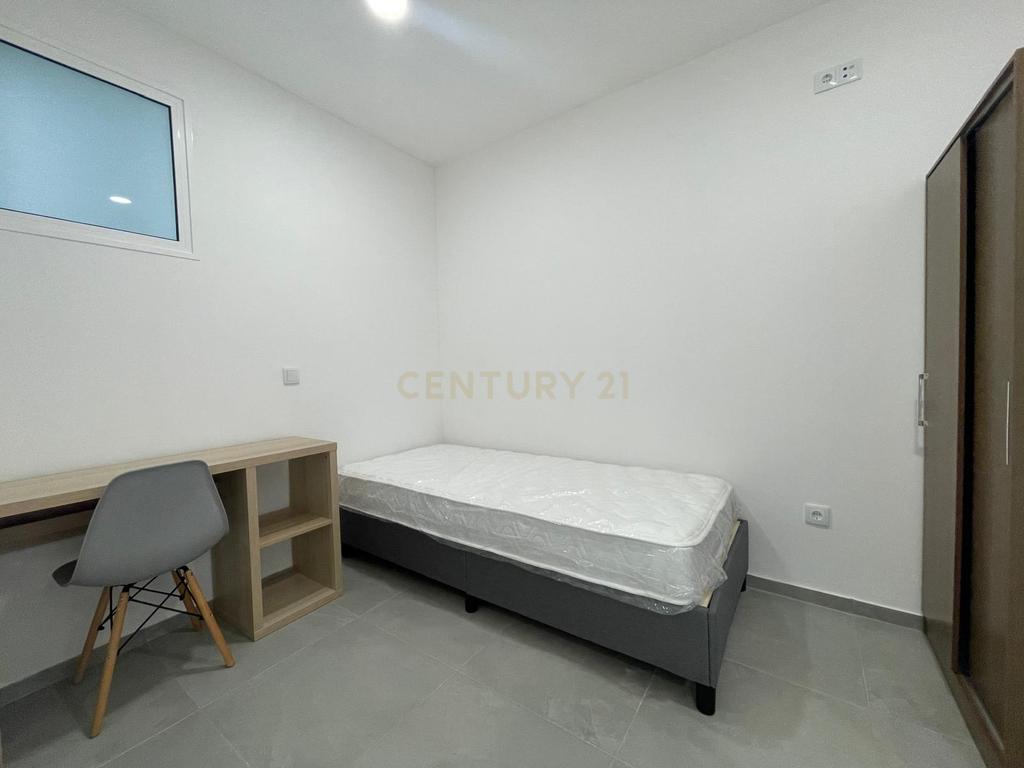 Moradia com 3 quartos em frente ao Hospital São João - Image 11