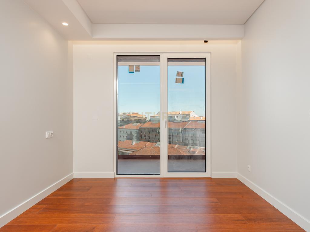 Emprendimento novo 2026, Apartamentos contemporaneos de elevado padrão. - Image 24