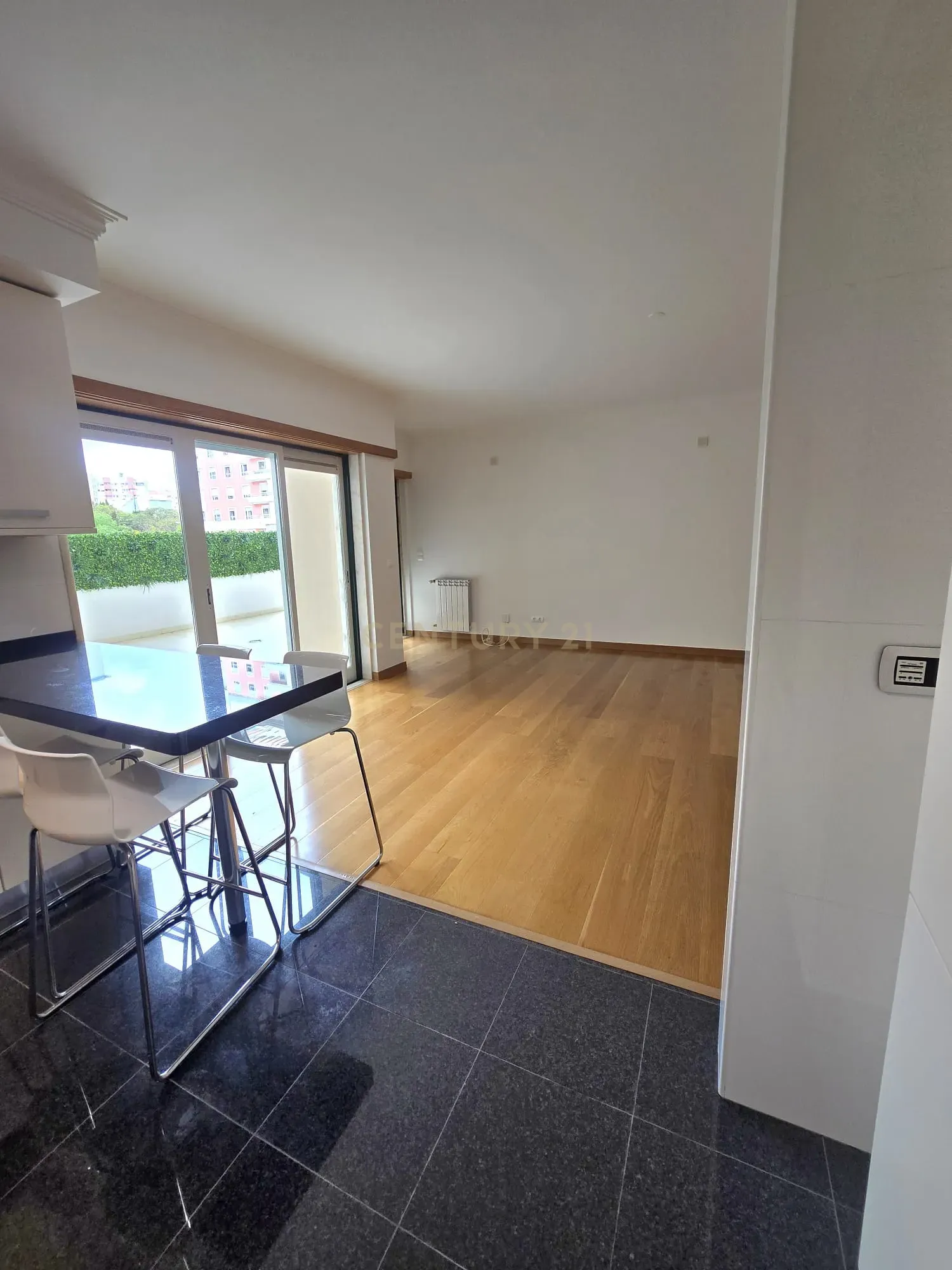 Imóvel em Telheiras – Arrendado com Contrato de 3 Anos - Image 6