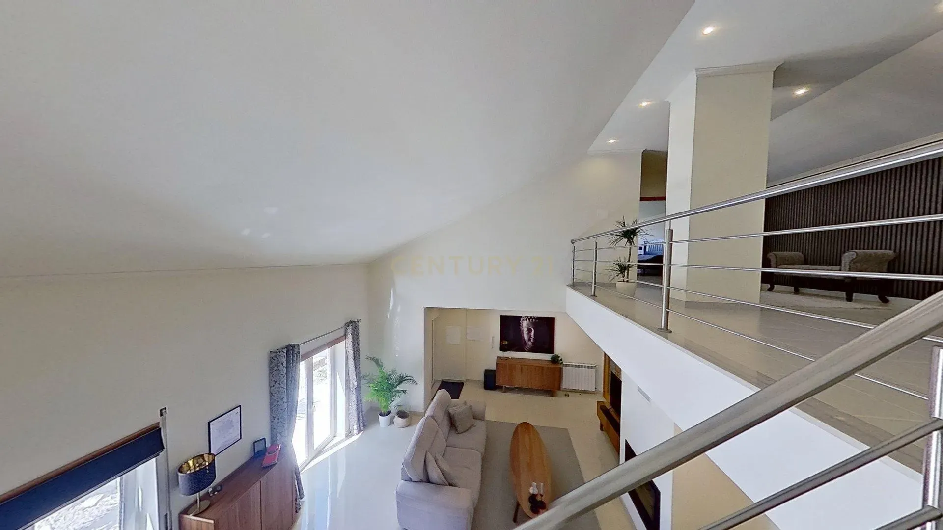 Moradia T3+1 em Alenquer com Vista Panorâmica e Piscina - Image 32