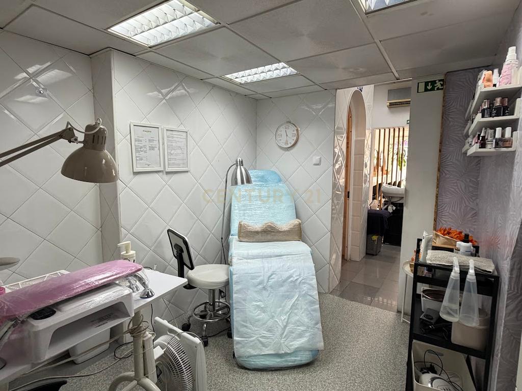 Trespasse Cabeleireiro em Alvalade - Lisboa - Image 17