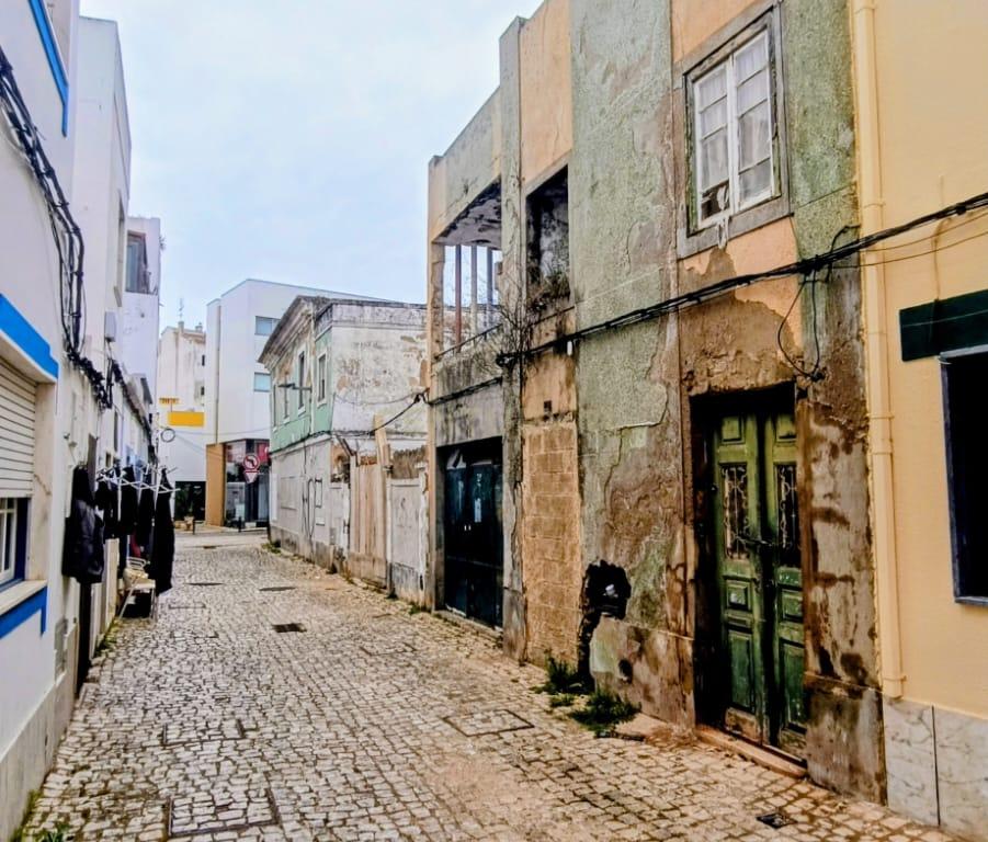 Reabilitação Conjunta de Dois Prédios - Centro de Portimão - Image 7