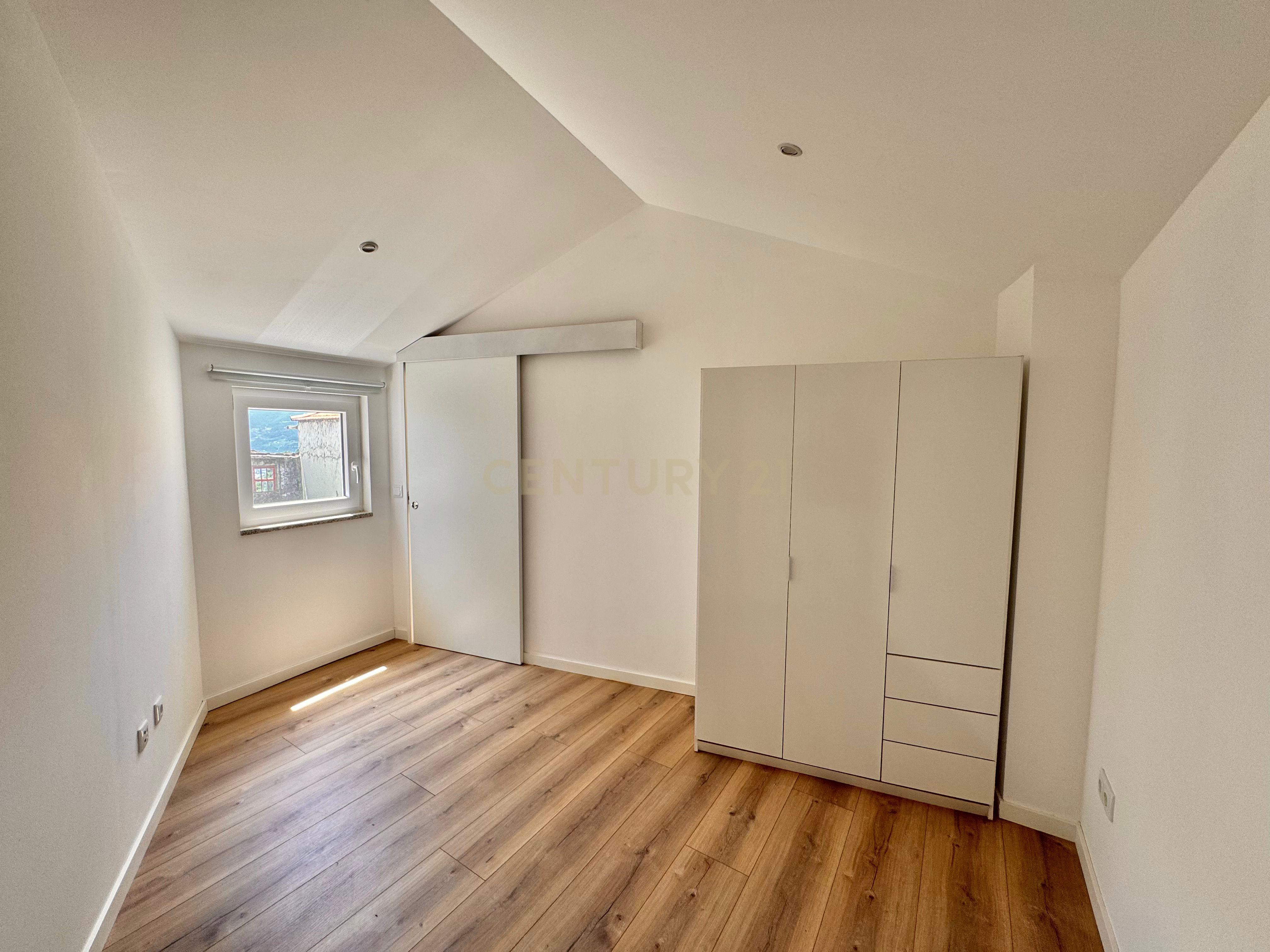 Fotografia 11 de Moradia T2 Renovada em Baião