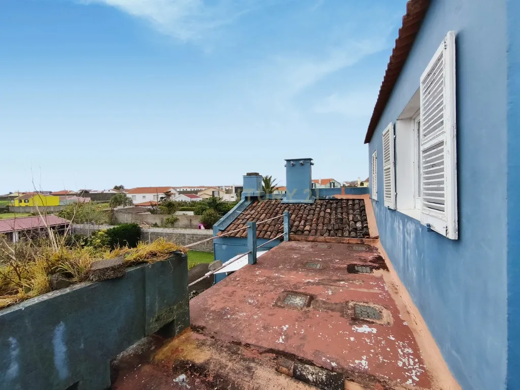 Moradia com Potencial em Arrifes – Ponta Delgada - Image 15