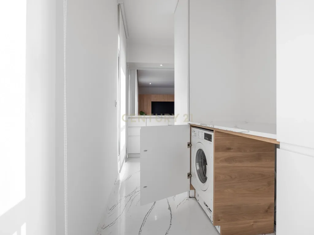 Luxuoso apartamento T3 no Centro de Setúbal e a 300m da praia - Image 18