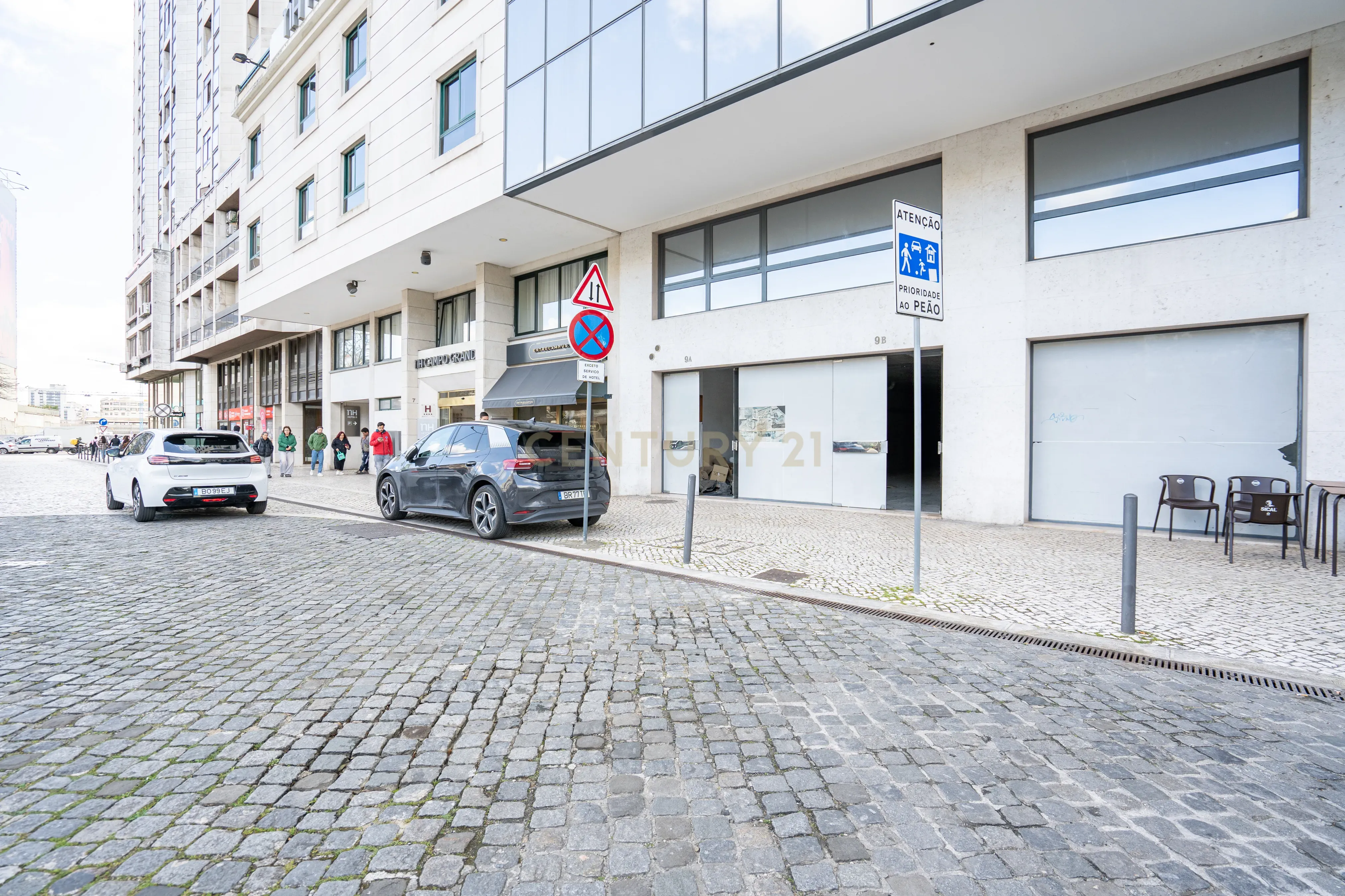 Fotografia 3 de Loja 600 m² com 15 Estacionamentos | Campo Grande – Lisboa | 3.100.000€