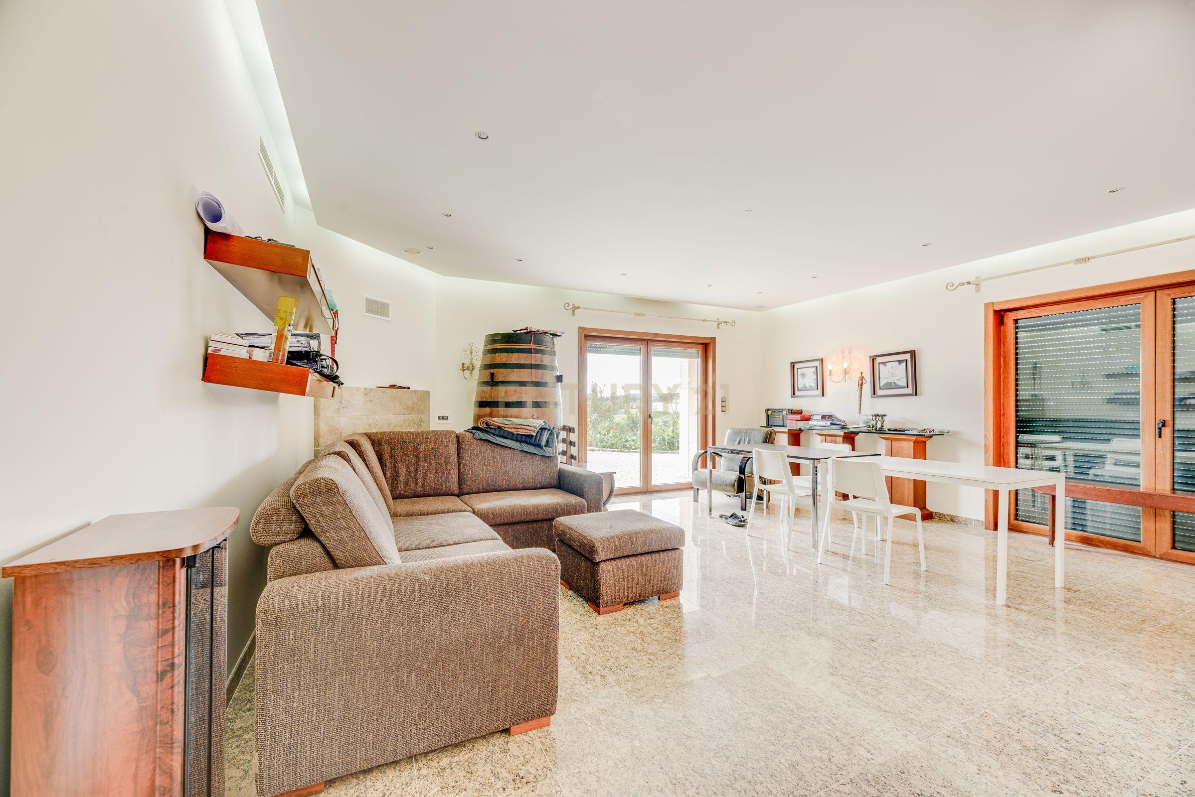 Moradia T7 de sonho! - Image 57