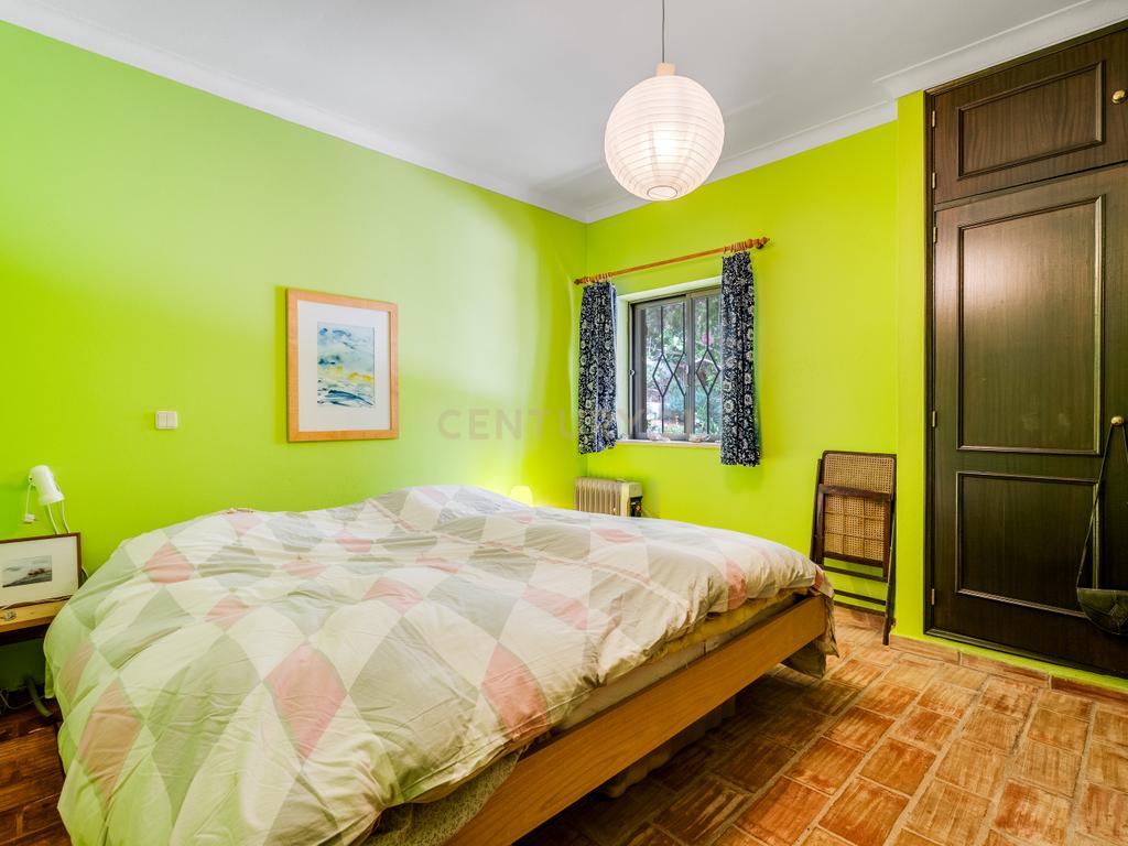 Moradia inserida em terreno com 3.560m2 a 5 minutos das Praias da Marinha, Benagil e Albandeira - Image 19
