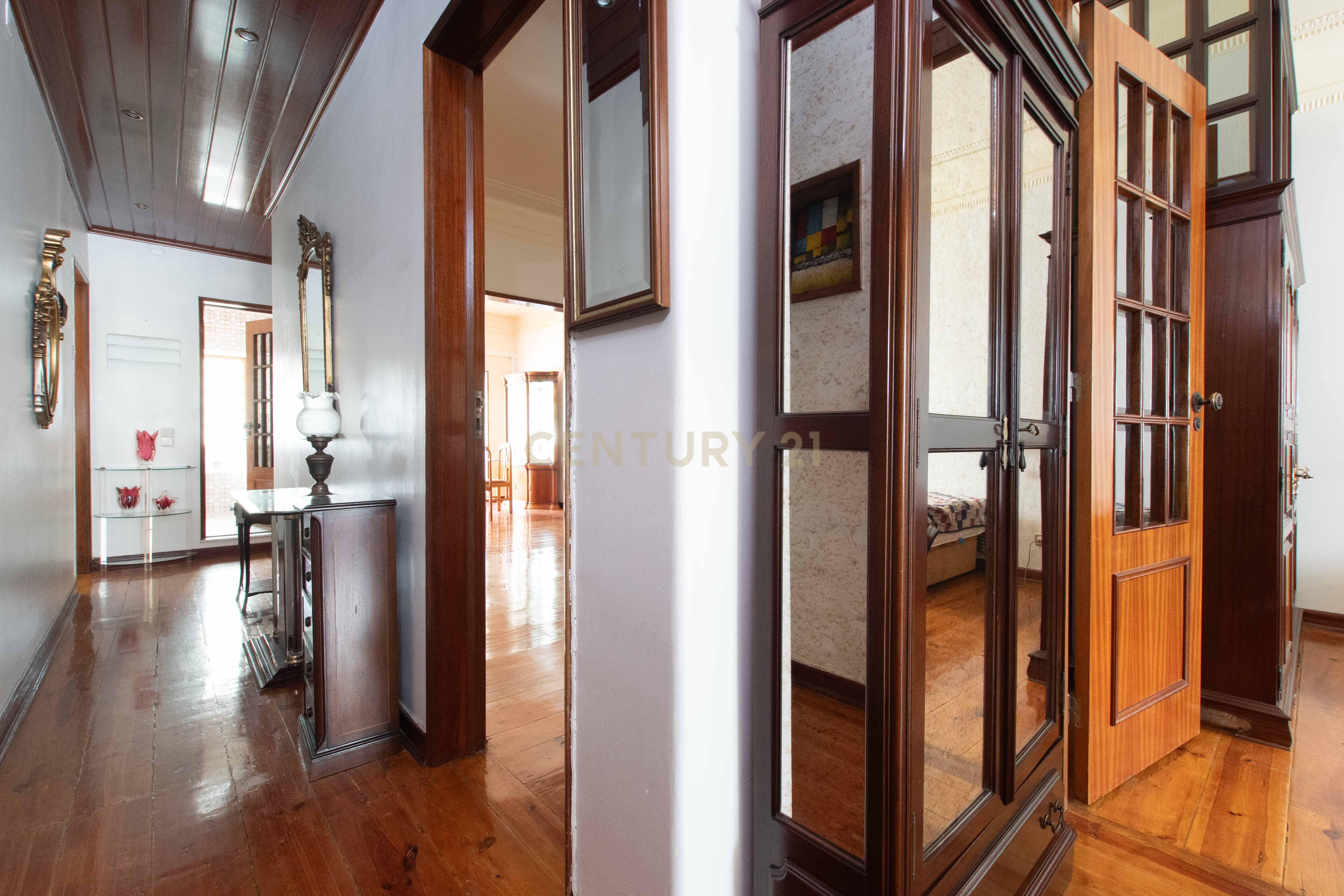 Fotografia 8 de T2 Arroios, Penha de França com Terraço 110m²