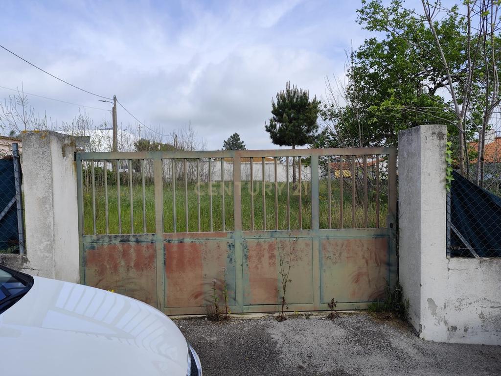 Terreno de 677m2 Urbano - Image 9