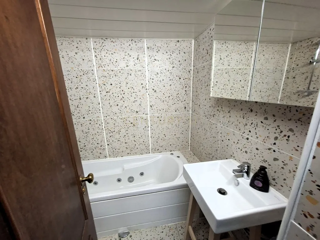 Garagem Armazém ou Espaço Multi-usos em Algueirão Mem Martins, Sintra - Image 12
