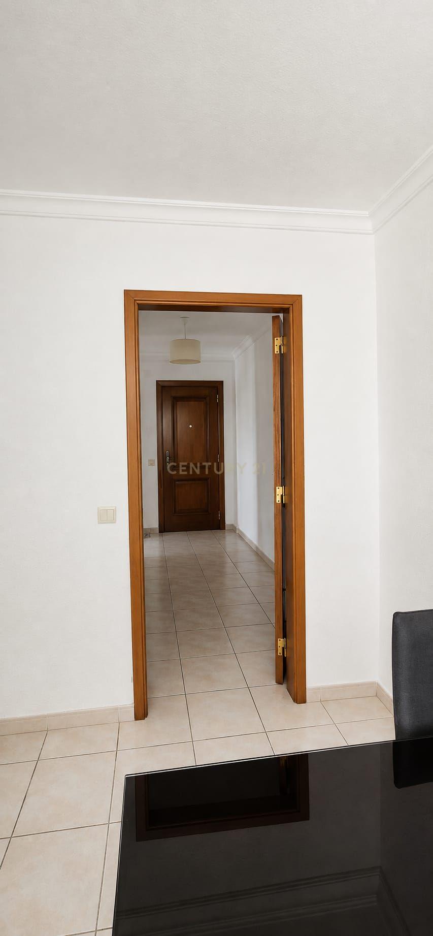 Fotografia 4 de Apartamento T2 em Guia, Albufeira - Oportunidade Única!