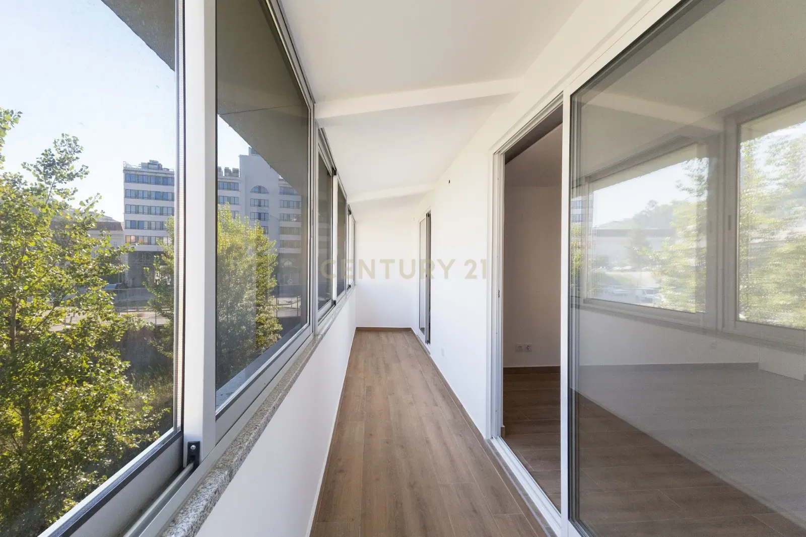 Apartamento T2 à venda em Coimbra (Sé Nova, Santa Cruz, Almedina e São Bartolomeu), Coimbra — foto 8
