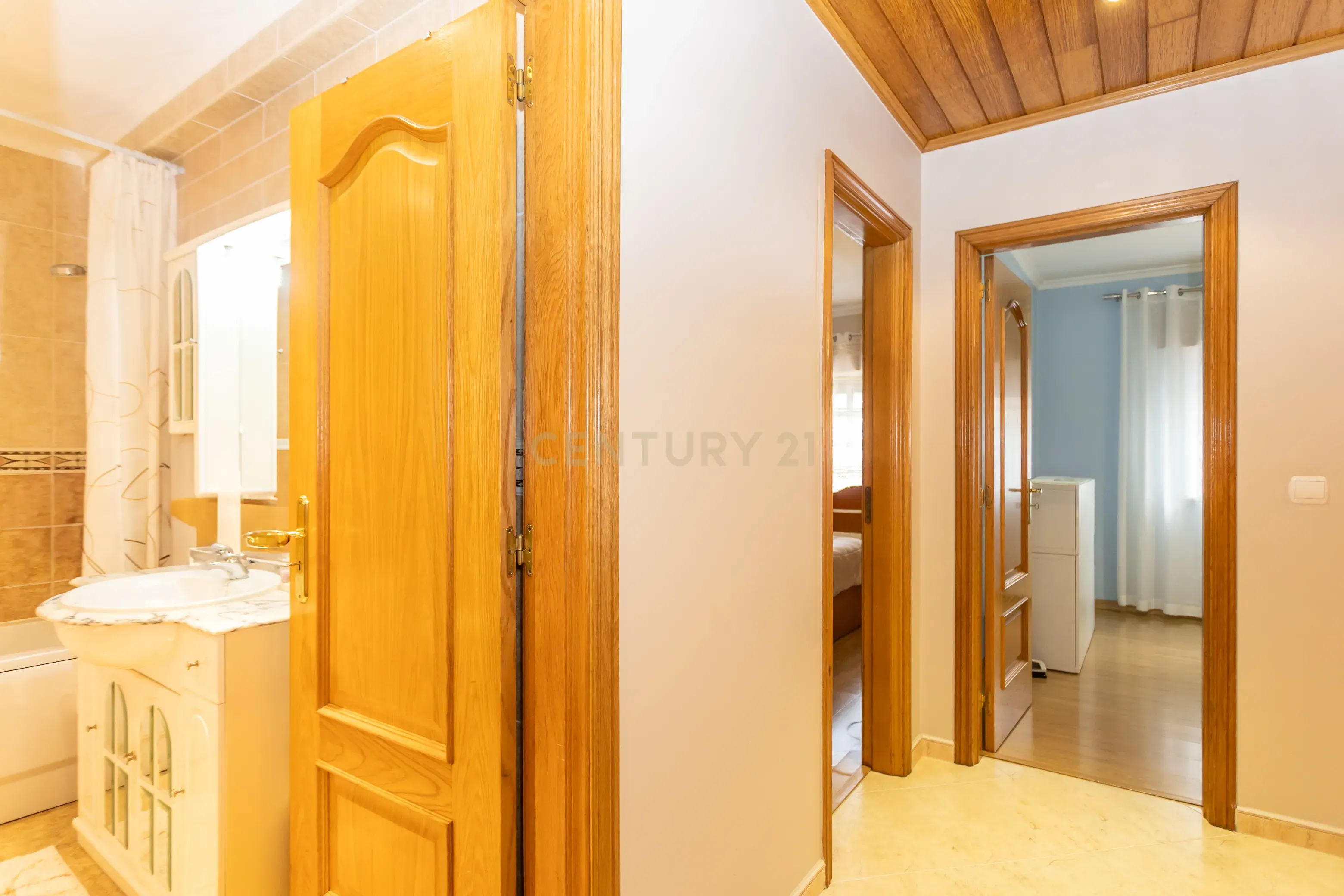 Apartamento T3 Quinta do Conde - Image 18