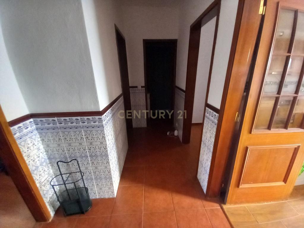 Apartamento T2 Centro de Castelo Branco - Image 8