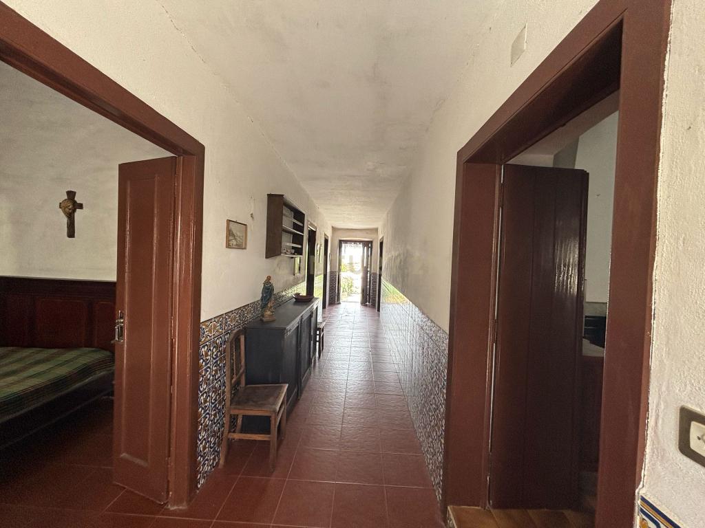 Moradia T3 Vila Fernando Elvas - Image 4