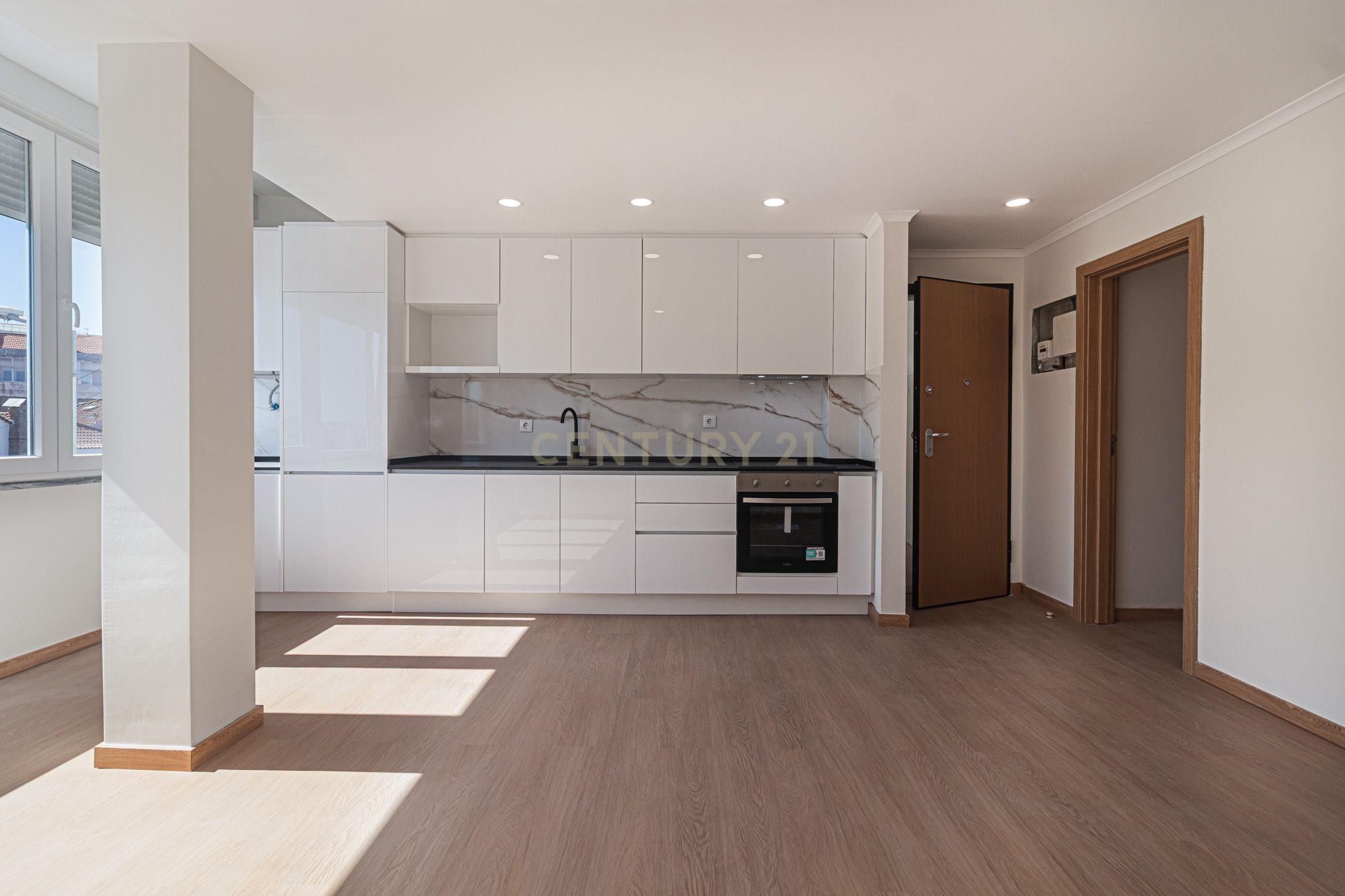 Apartamento T2 à venda em Águas Livres, Amadora — foto 4