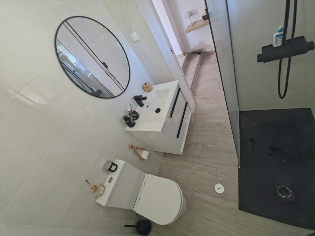 Moradia T2+1 Remodelada - Cadafais, Alenquer - Image 15