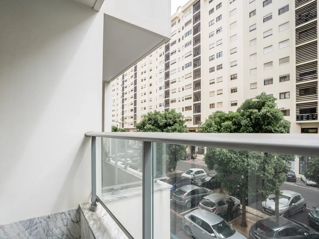 Apartamento T3 na Quinta do Património, em Sacavém. - Image 39