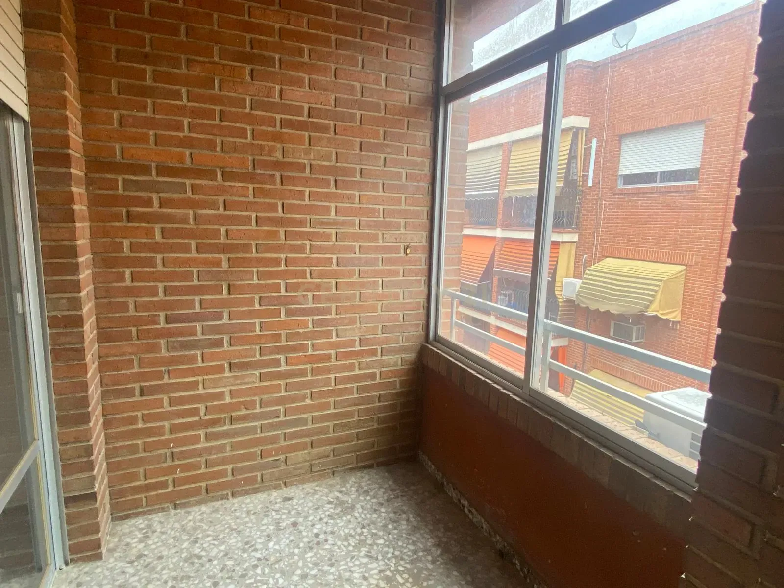  - Image 18