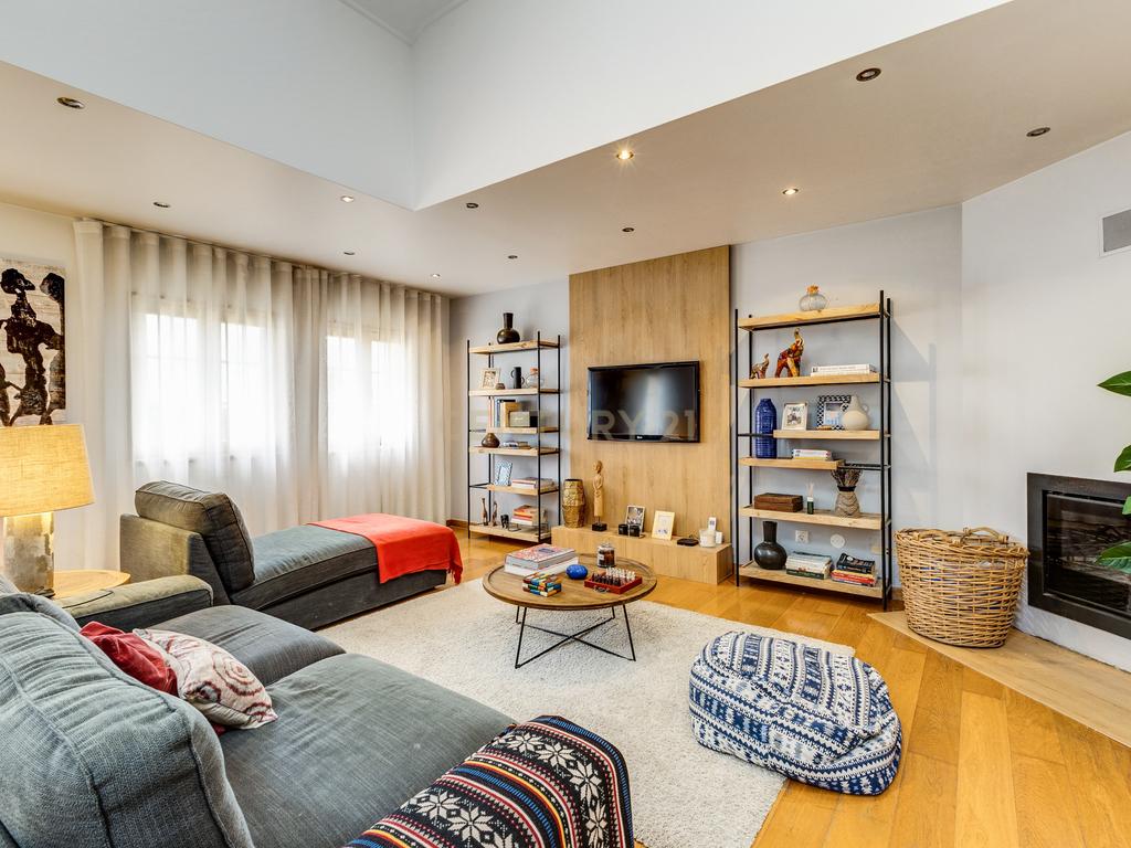 Apartamento T4+1 Duplex na prestigiada Quinta da Beloura II – Sintra - Image 3