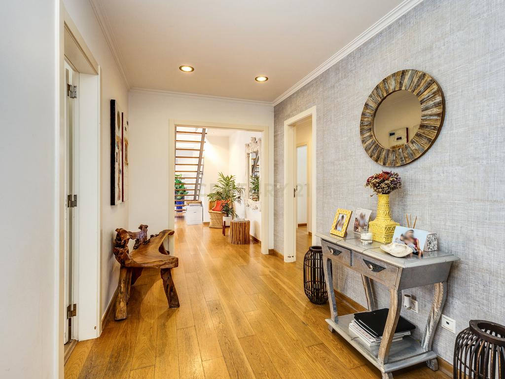 Apartamento T4+1 Duplex na prestigiada Quinta da Beloura II – Sintra - Image 11