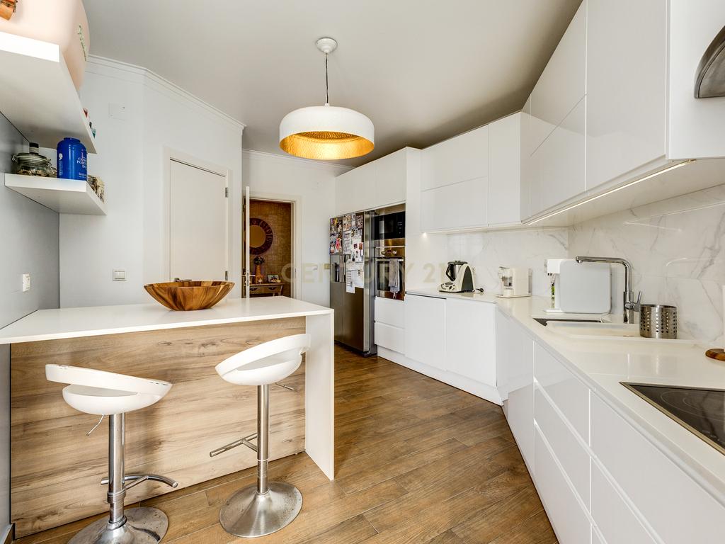 Apartamento T4+1 Duplex na prestigiada Quinta da Beloura II – Sintra - Image 14