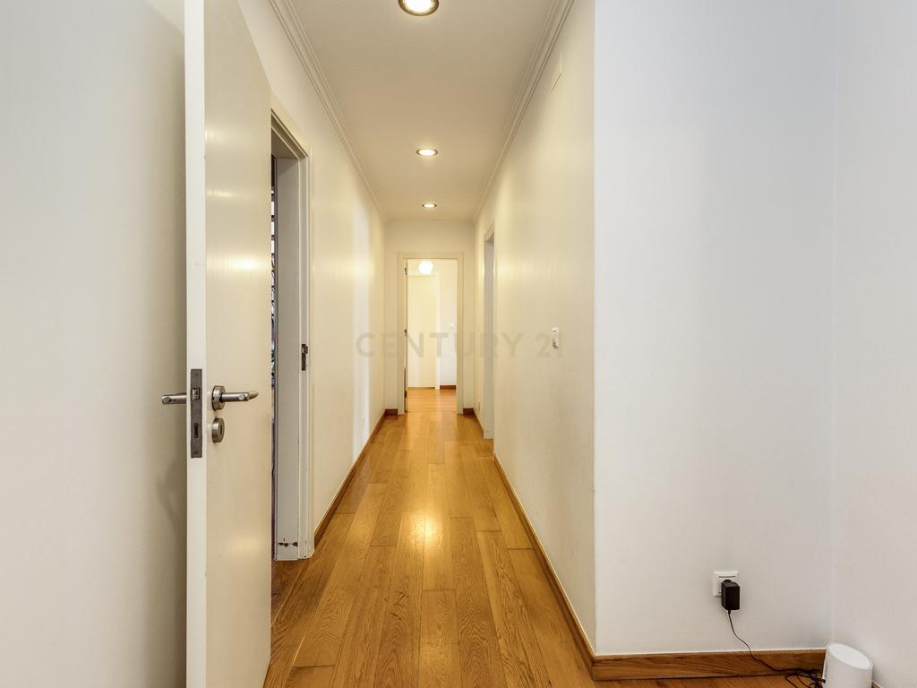 Apartamento T4+1 Duplex na prestigiada Quinta da Beloura II – Sintra - Image 18
