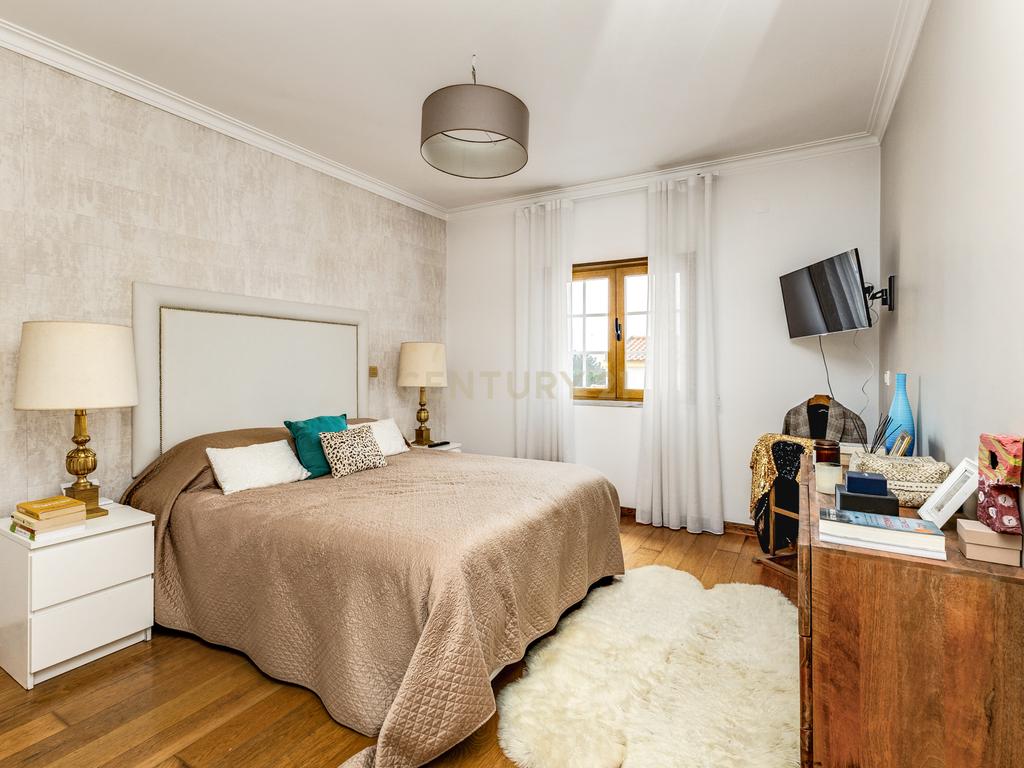 Apartamento T4+1 Duplex na prestigiada Quinta da Beloura II – Sintra - Image 28