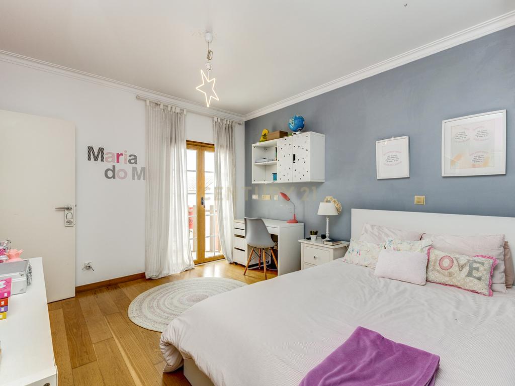 Apartamento T4+1 Duplex na prestigiada Quinta da Beloura II – Sintra - Image 31
