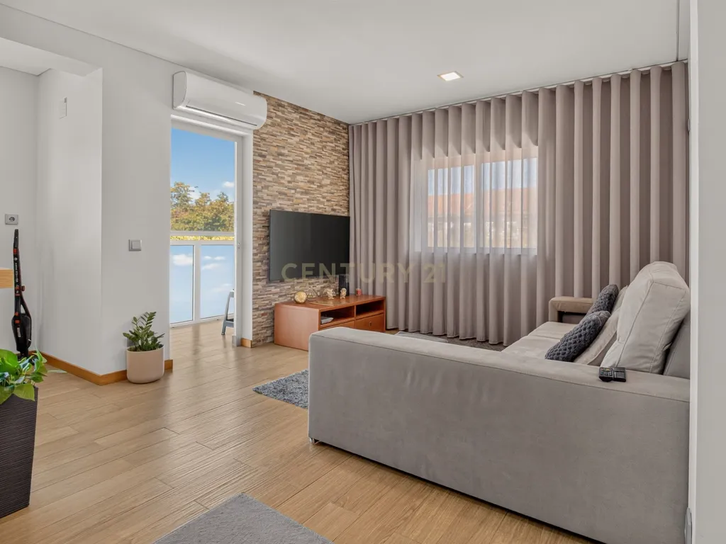 Apartamento T2 Braga - Image 1