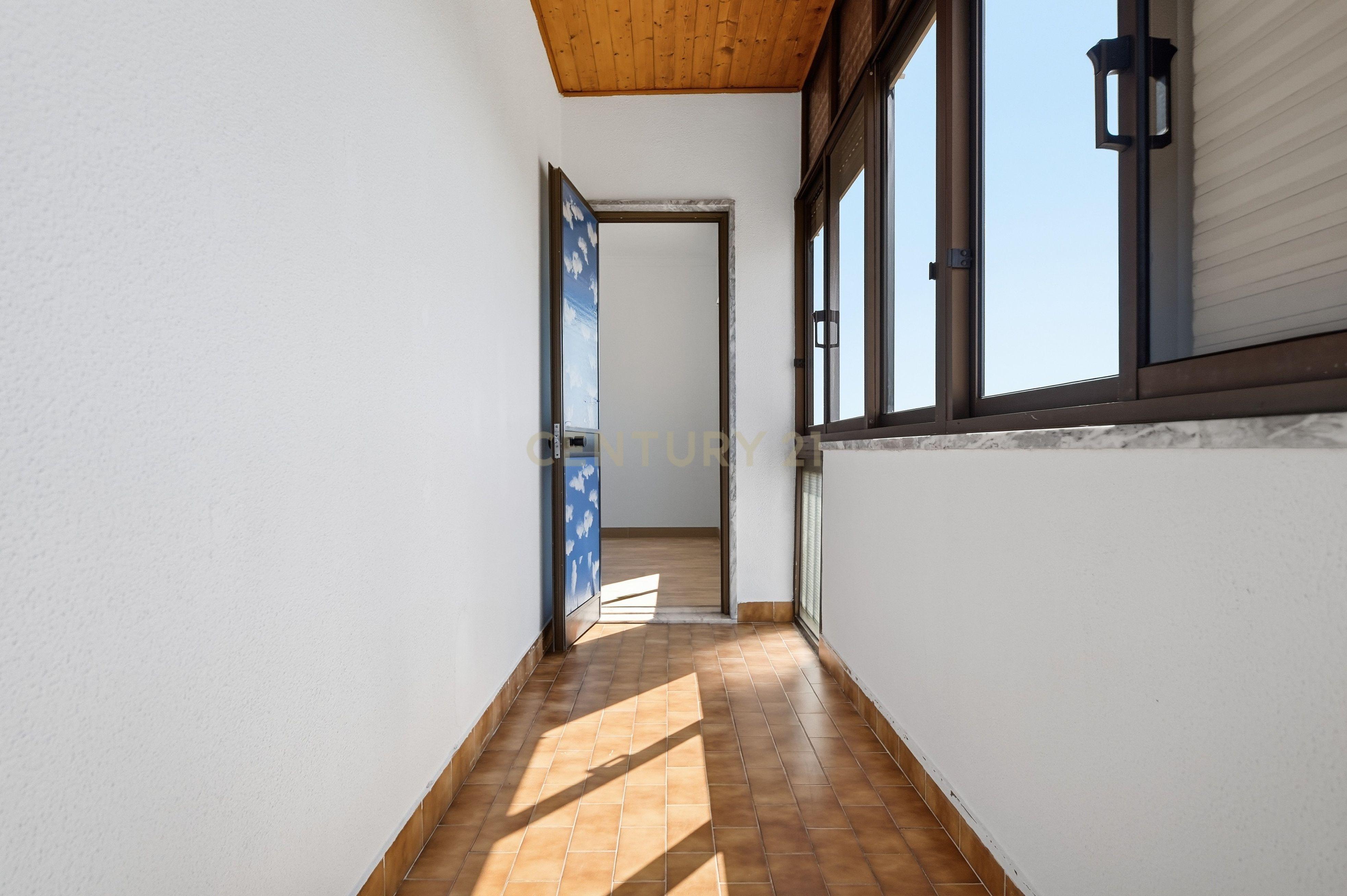 Fotografia 7 de Apartamento T4 para arrendamento - 1800€