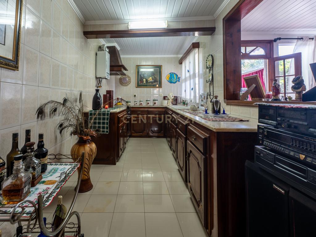 🏡 T3 com garagem na Ribeirinha – Ribeira Grande - Image 11