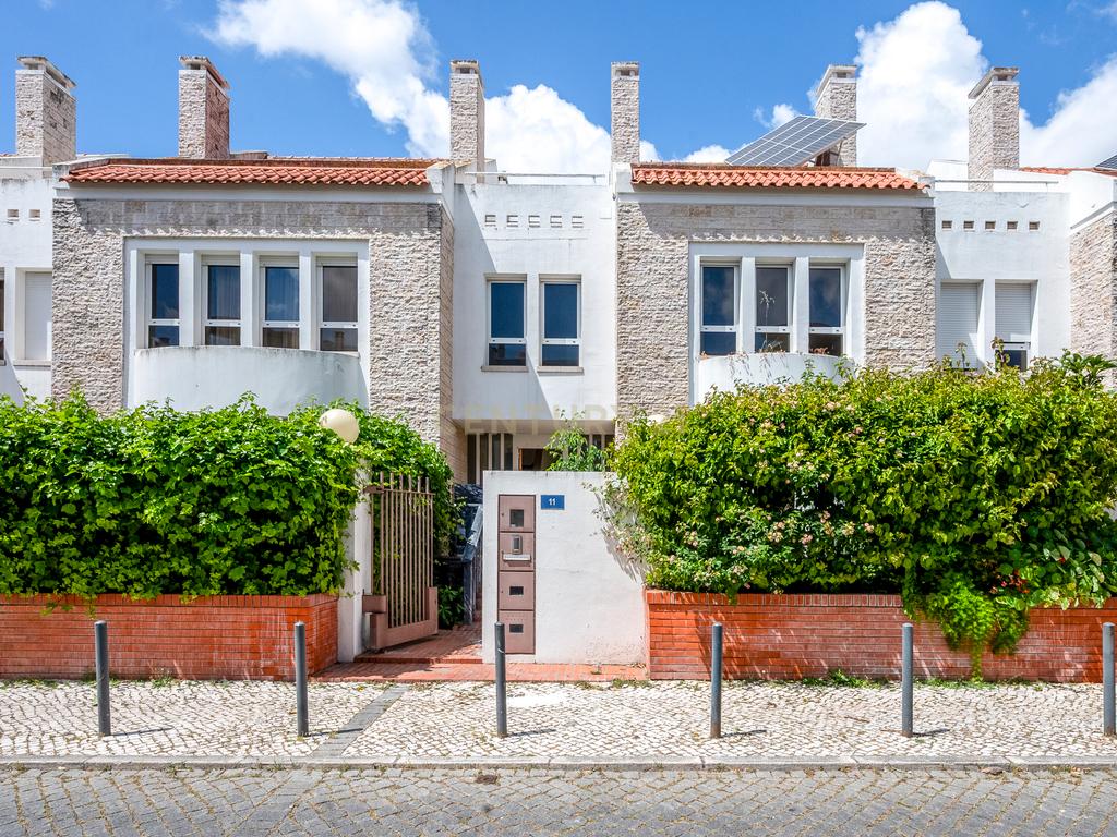 Moradia T4+1 em Condomínio Privado – Parque das Nações, Lisboa - Image 37