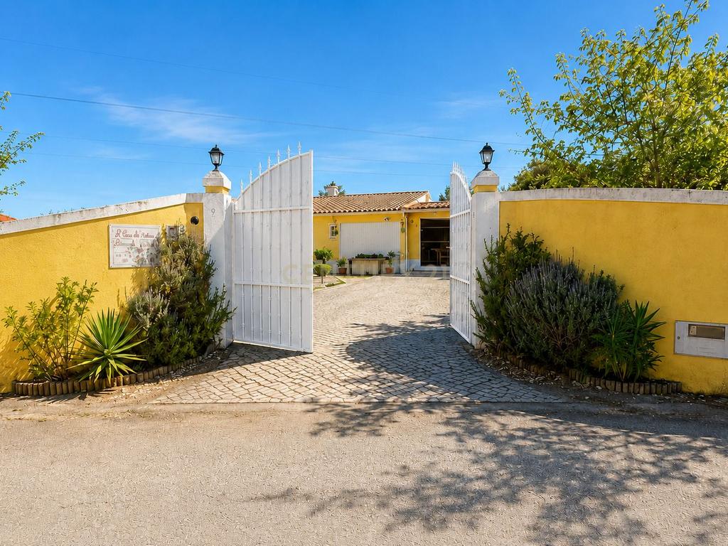 Quinta privada T4 em Vale Moinhos - Santarém - Image 10