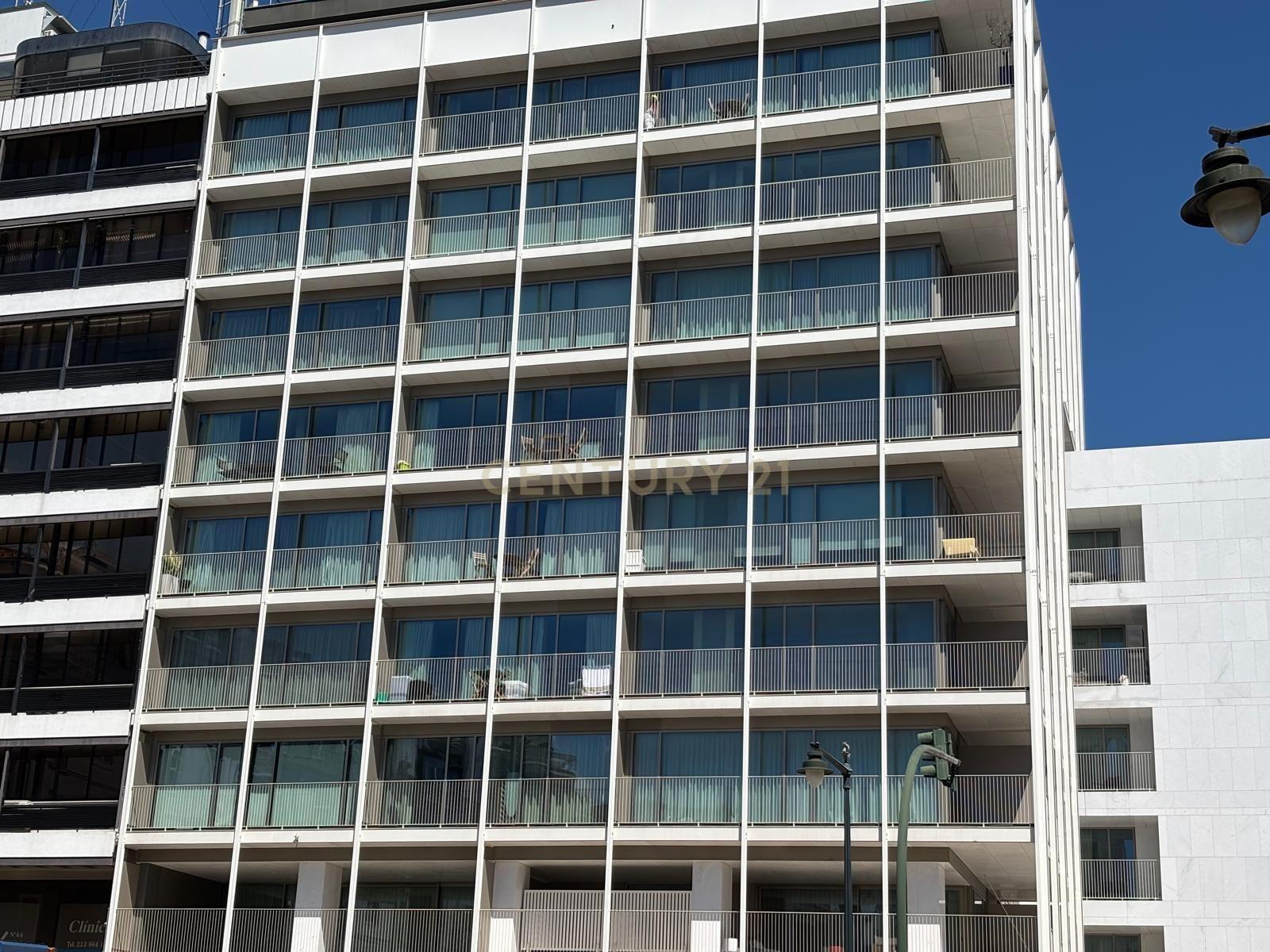 Estúdio Moderno para Arrendar em Santos – Lisboa - Image 13