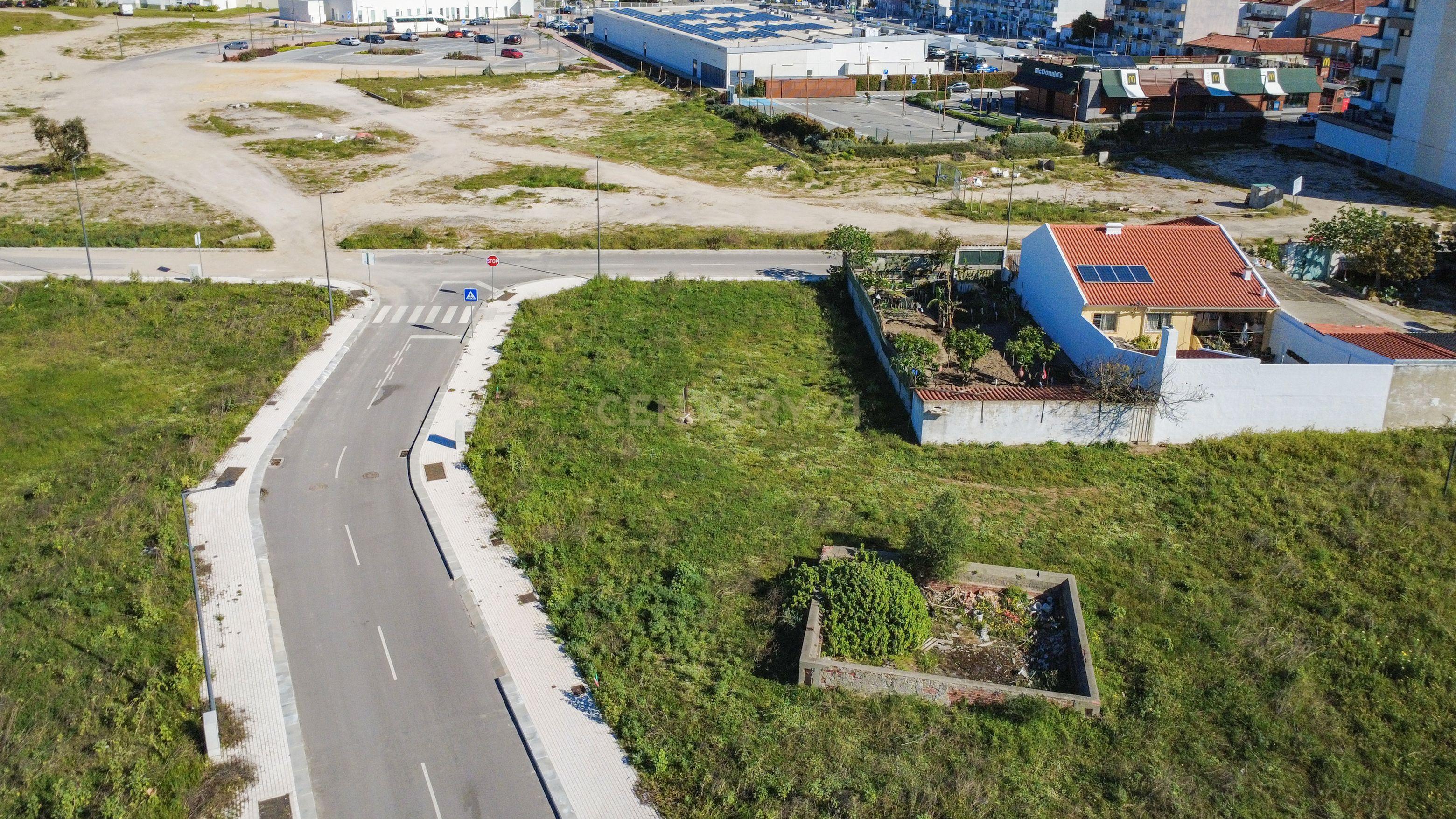 Fotografia 7 de Terreno Urbano em Barreiro