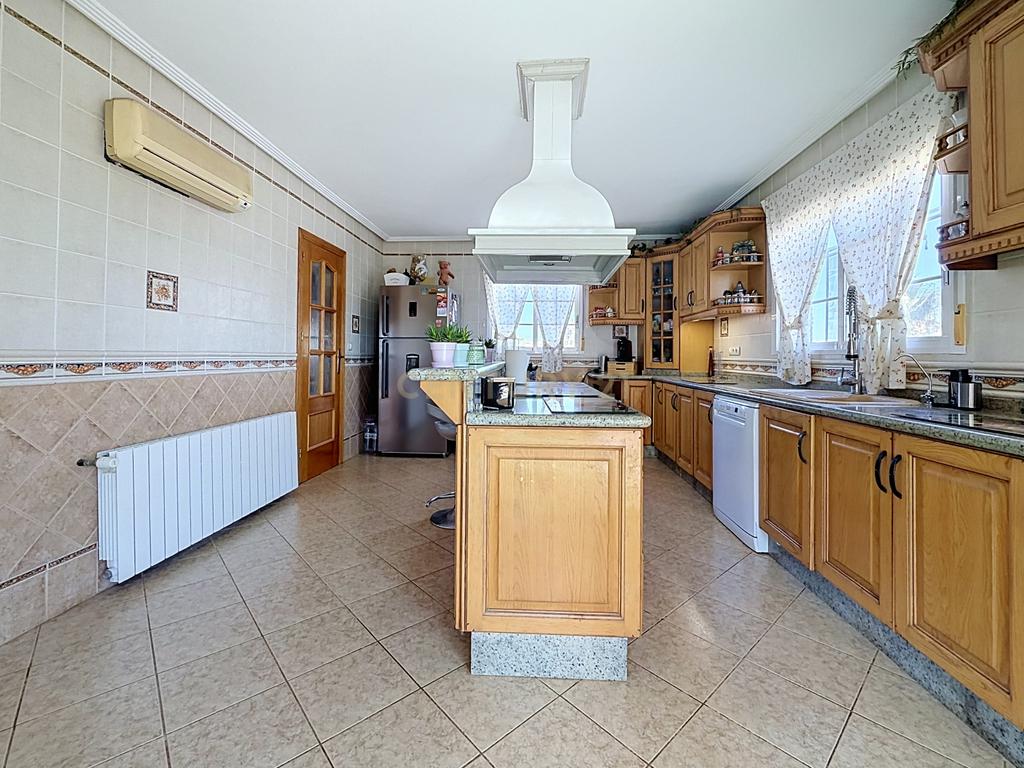 Espetacular moradia, totalmente renovada, em Torreta Florida, Torrevieja. - Image 17