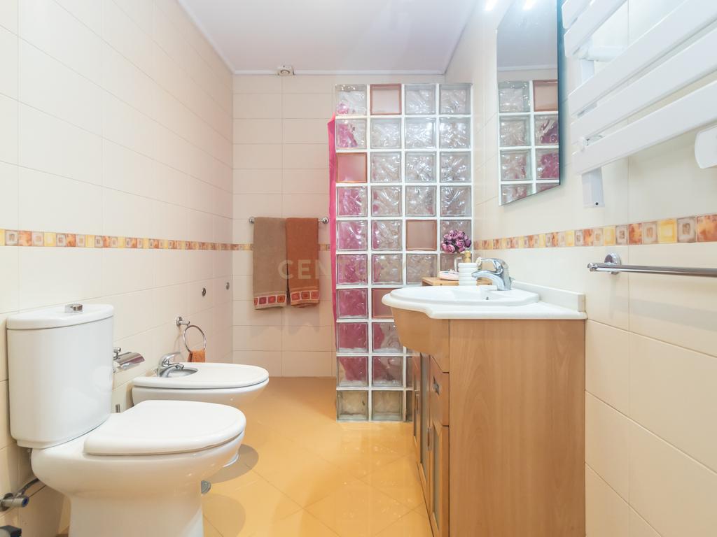 Moradia T3 com Piscina e Excelentes Áreas nos Foros de Amora - Image 14