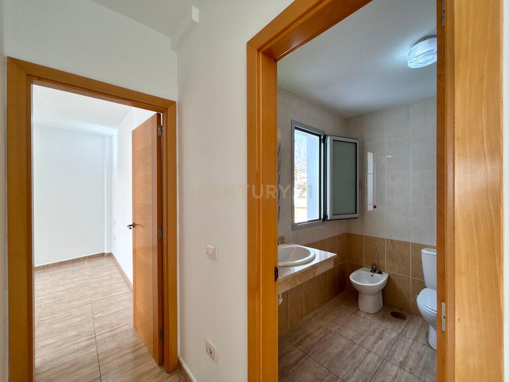  - Image 12