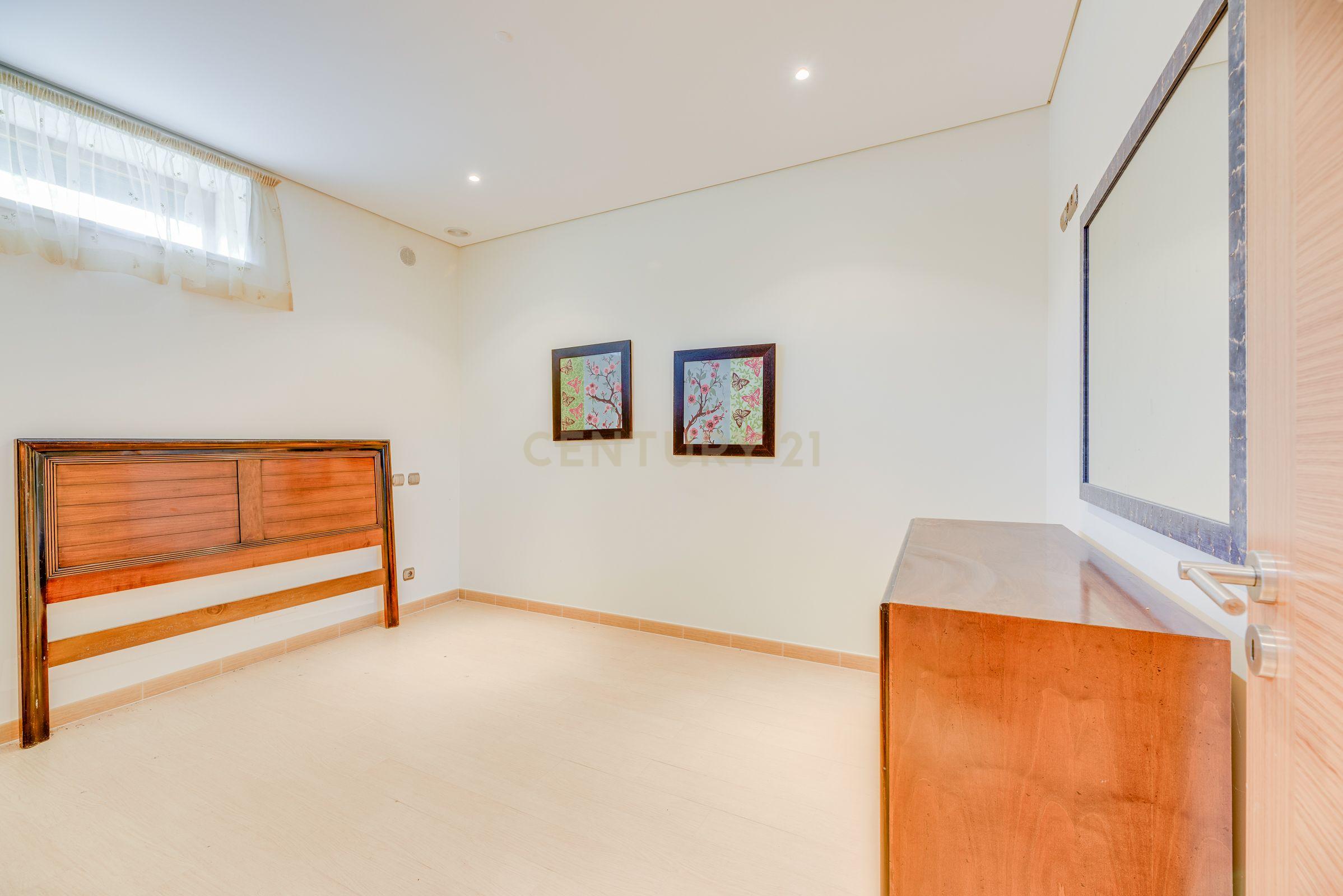 Moradia T7 de sonho! - Image 49