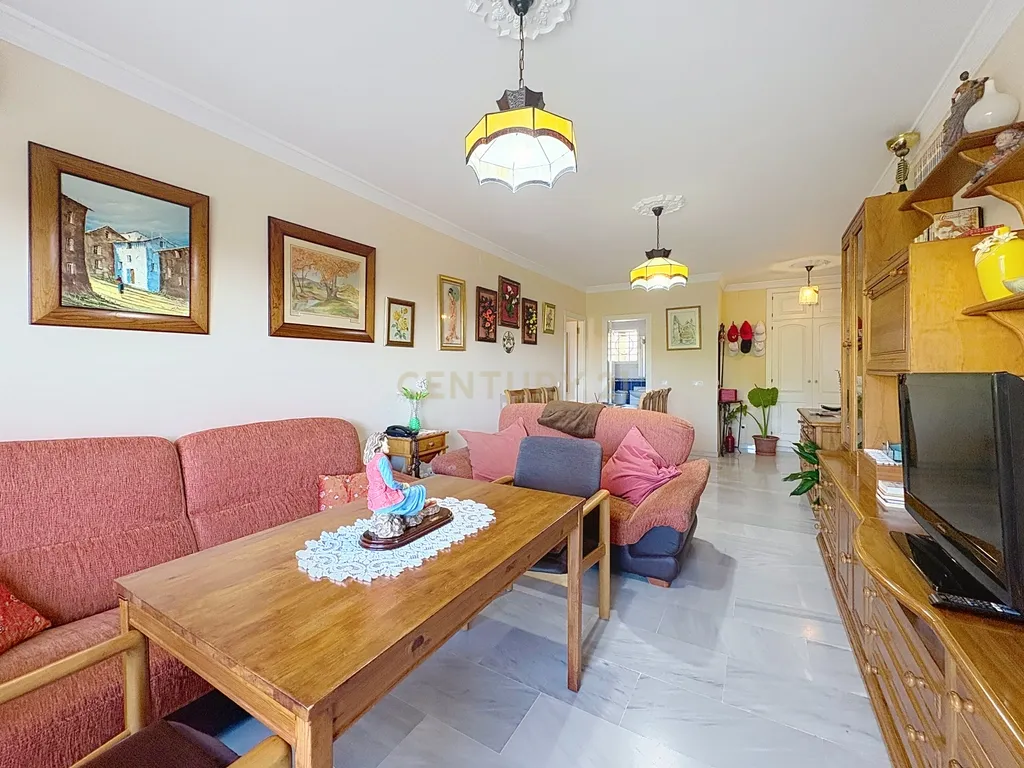 Apartamento com Vista Mar em Benalmádena, Málaga - Image 42