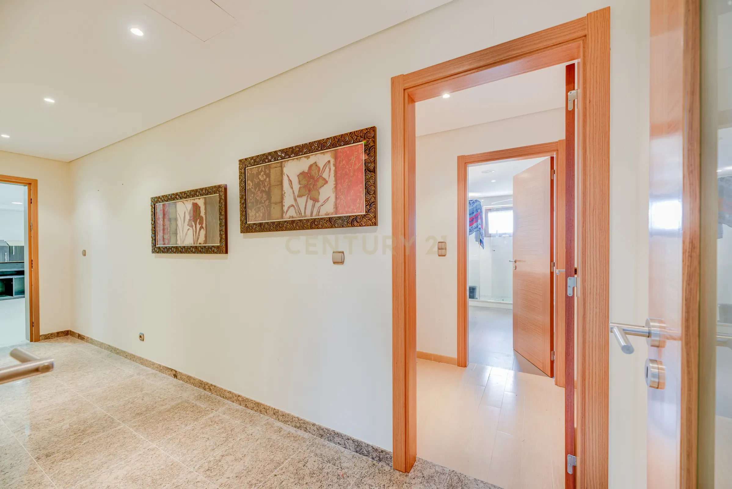 Moradia T7 de sonho! - Image 40